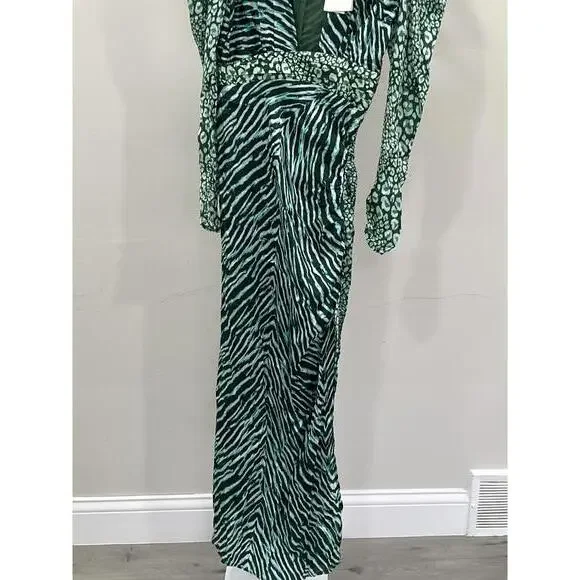 Rococo Sand Animal Print Satin Irene Gown Puff Sleeve Sheath Dress‎